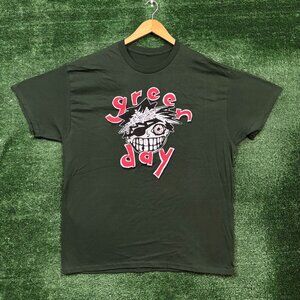 Green Day Saviors Tour green T-Shirt Size Extra Large